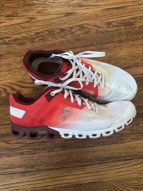 On Cloudflow Womens Size 8.5 White Red Athletic Running Walking Shoes Sneakers